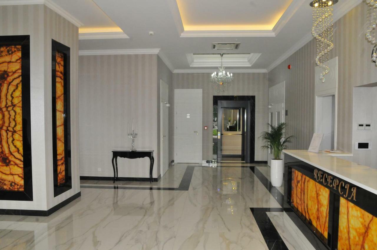 Hotel Lord Radom Ngoại thất bức ảnh