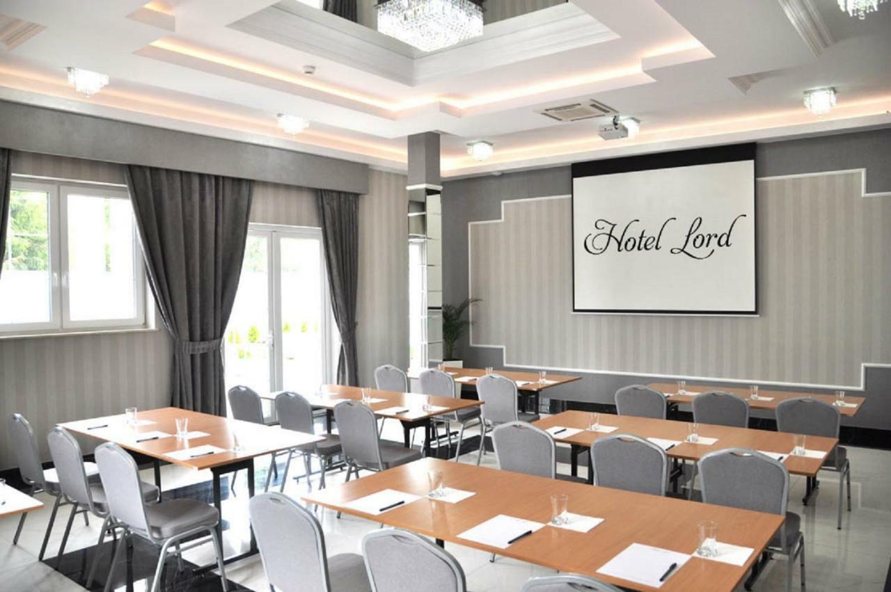 Hotel Lord Radom Ngoại thất bức ảnh